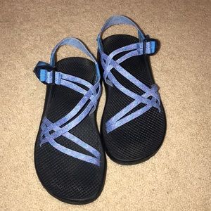 Women’s chacos (wide)